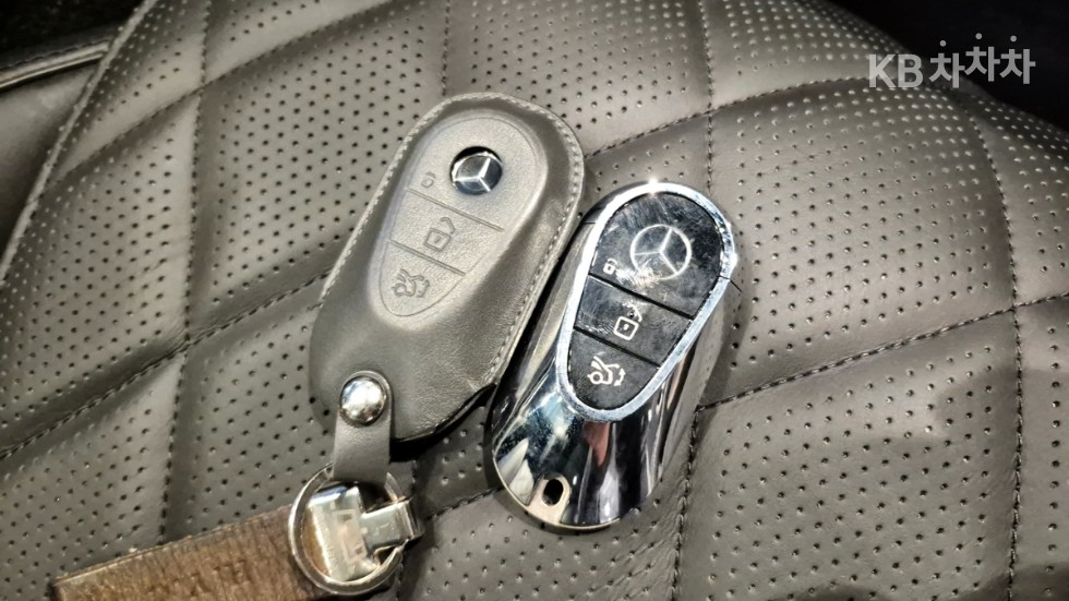 Mercedes-Benz S-klasse — miniaturë 18