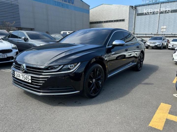 Volkswagen Arteon 2.0 TDI Elegance Prestige 2