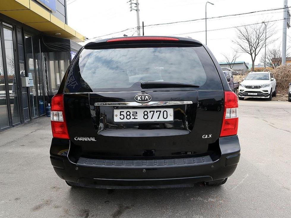 2012 - kia carnival