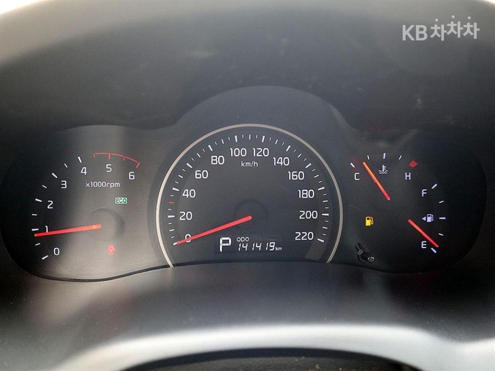 2012 - kia carnival