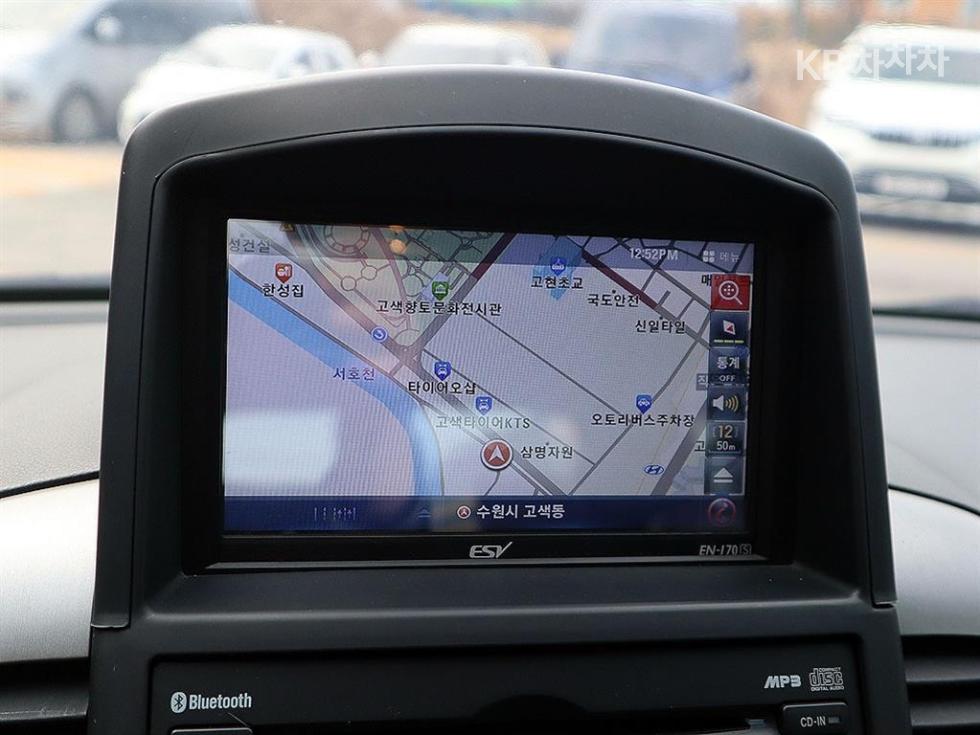 2012 - kia carnival