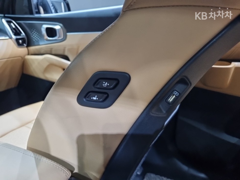 2021 - kia sorento