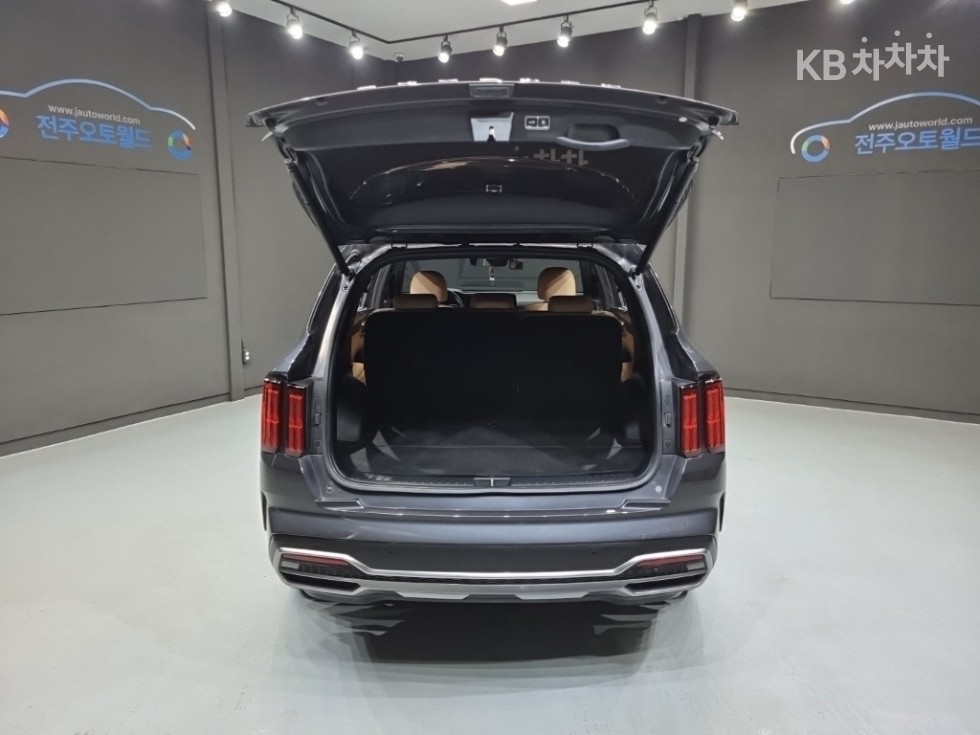 2021 - kia sorento