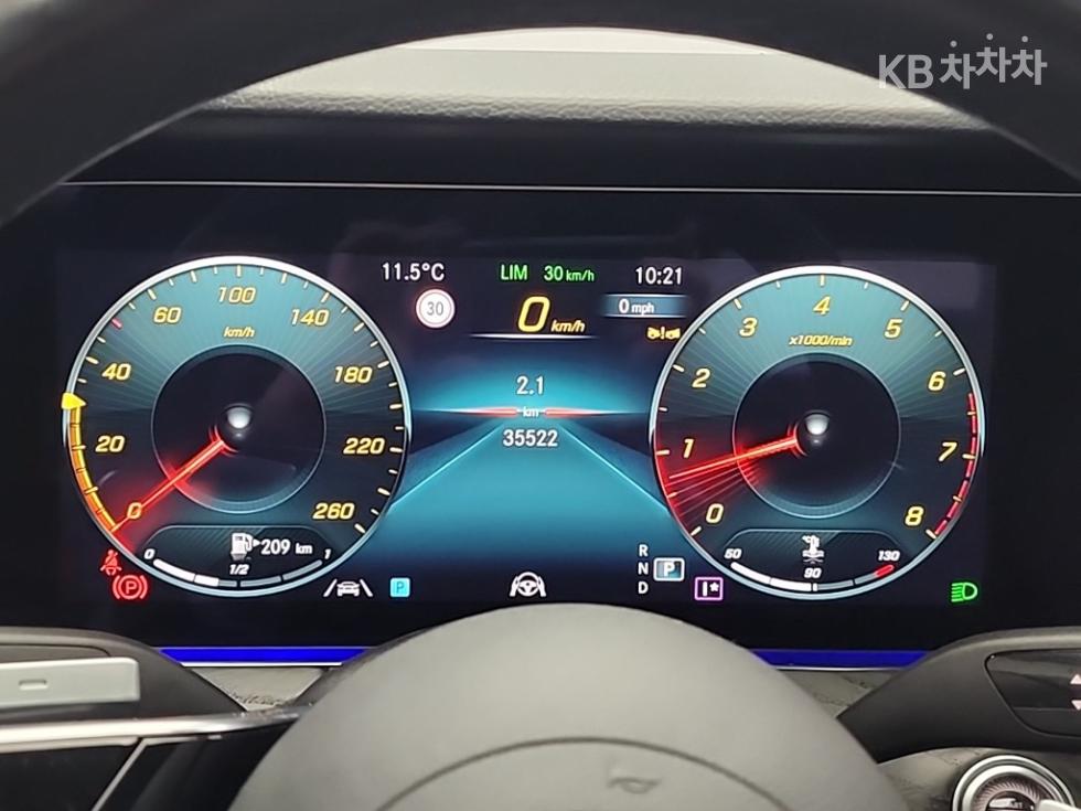 2023 Mercedes-Benz E (W213) photo