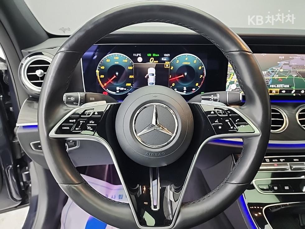 2023 Mercedes-Benz E (W213) photo