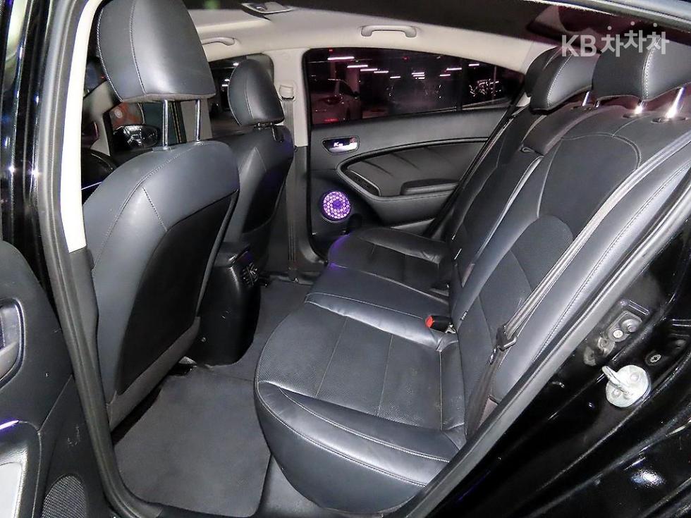 2018 - kia k3