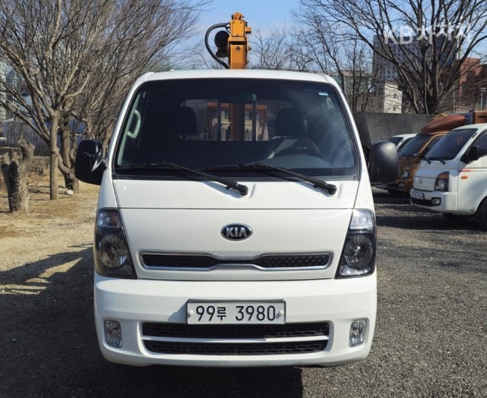2018 - kia bongo iii