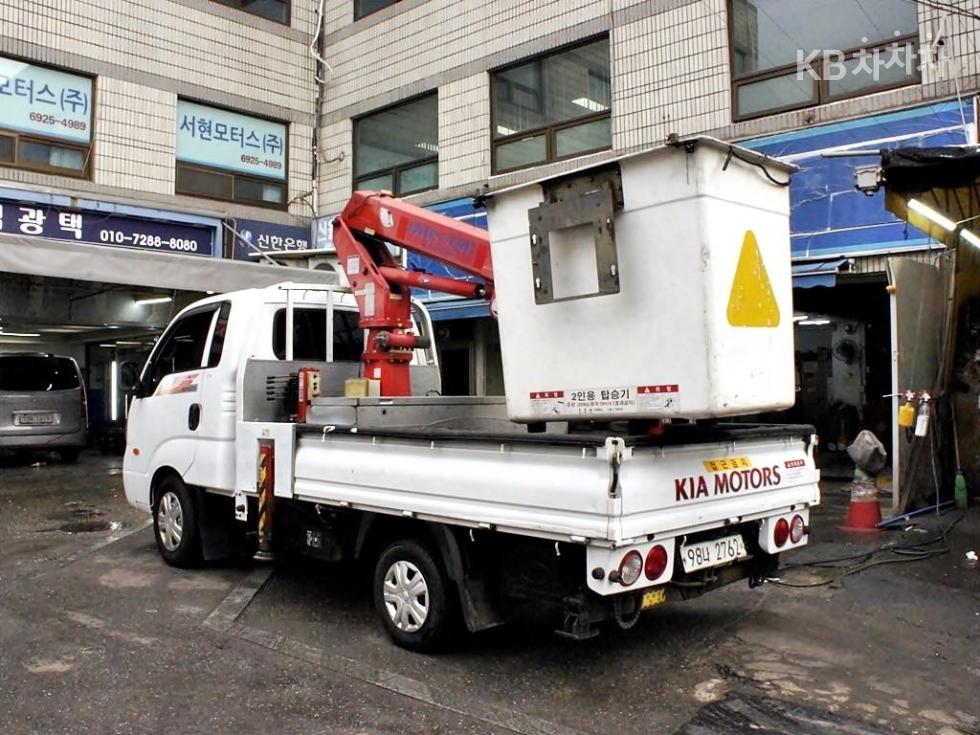 2019 - kia bongo iii