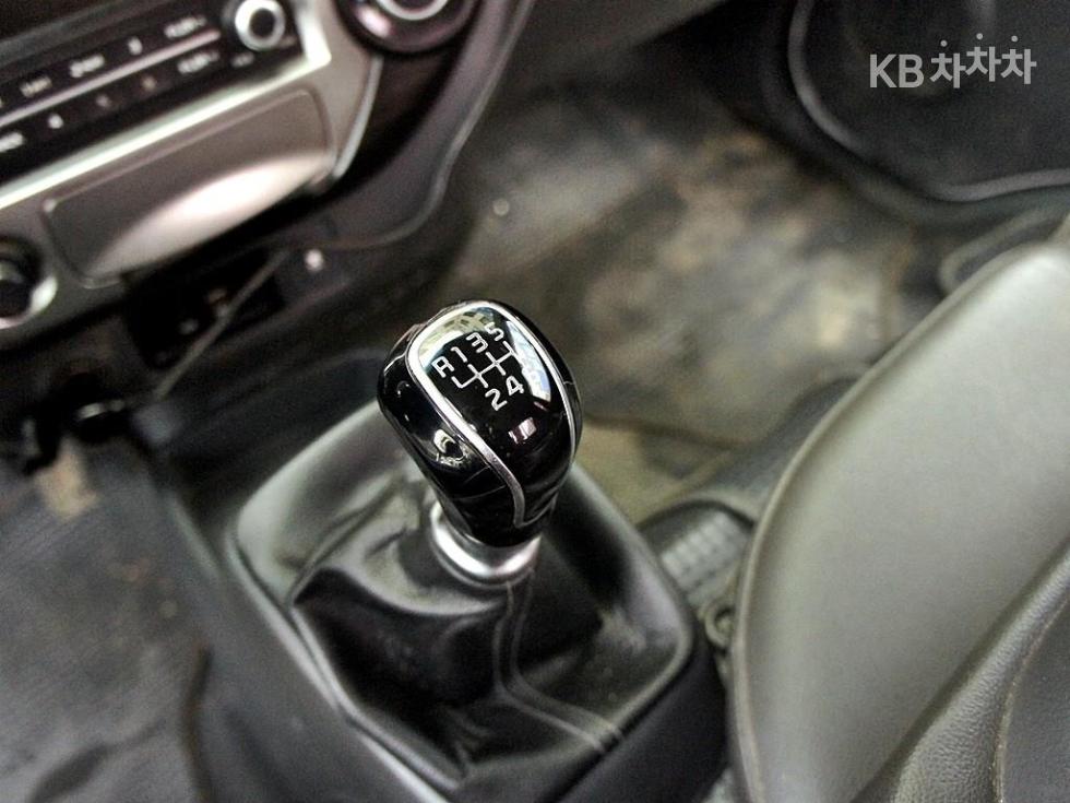 2019 - kia bongo iii