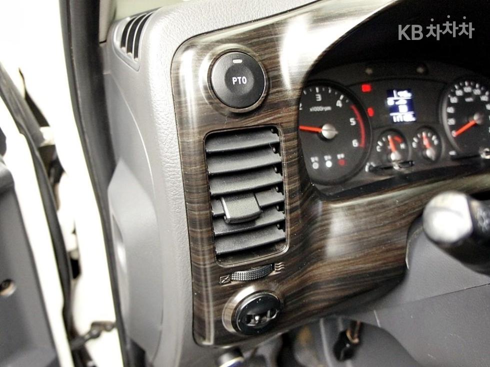 2019 - kia bongo iii