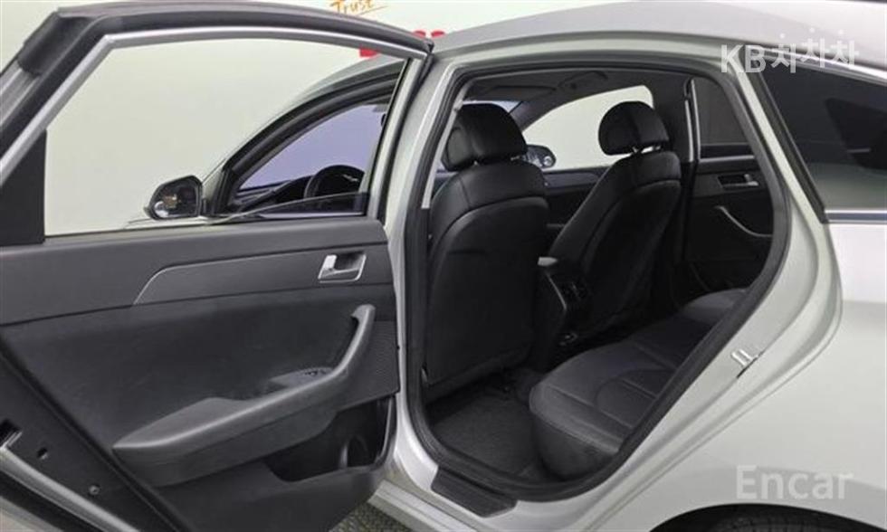 Hyundai Sonata — miniaturë 17