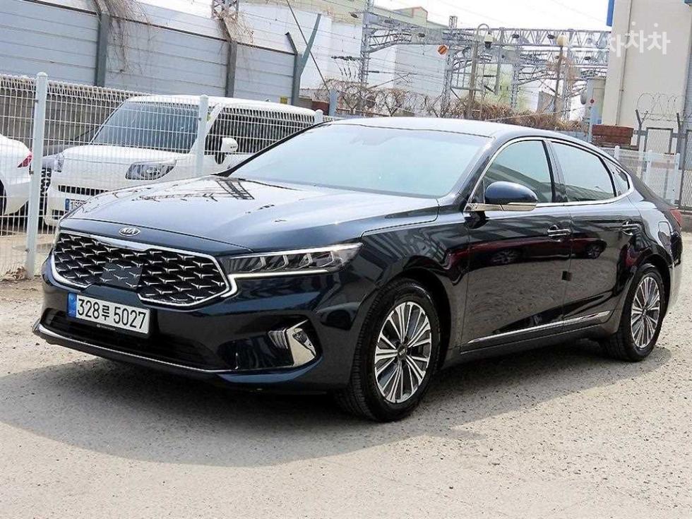 2021 - kia k7