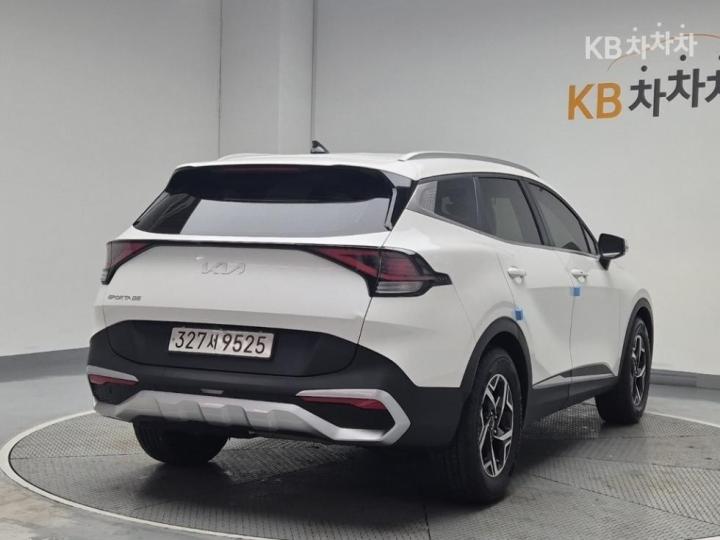 Kia Sportage The D2.0 2WD Prestige — фото 3