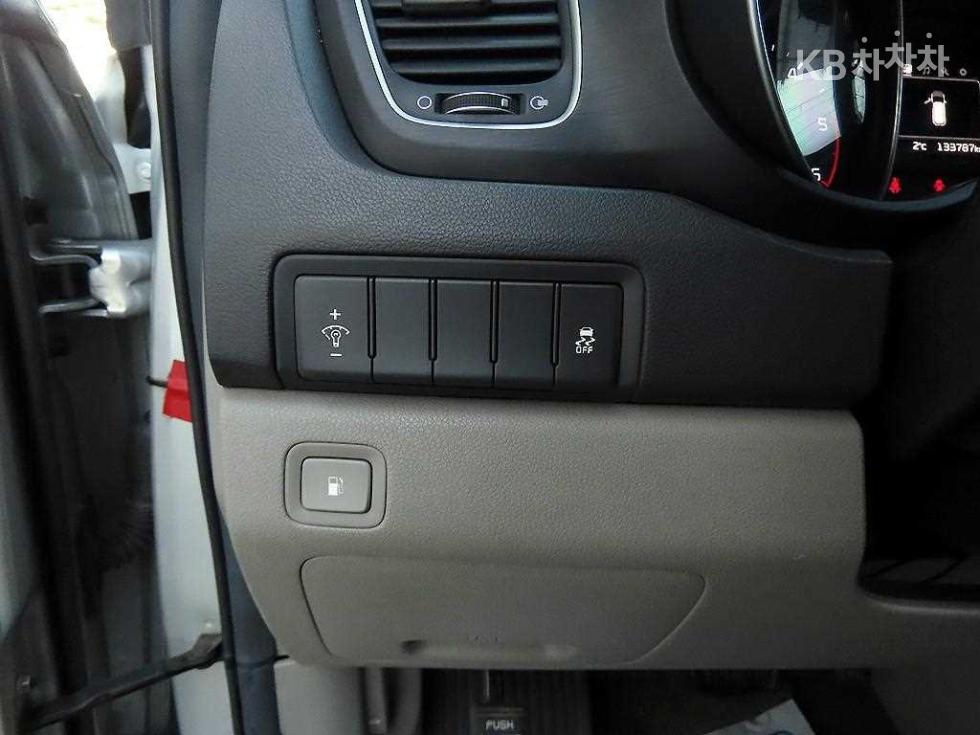 2015 - kia carnival