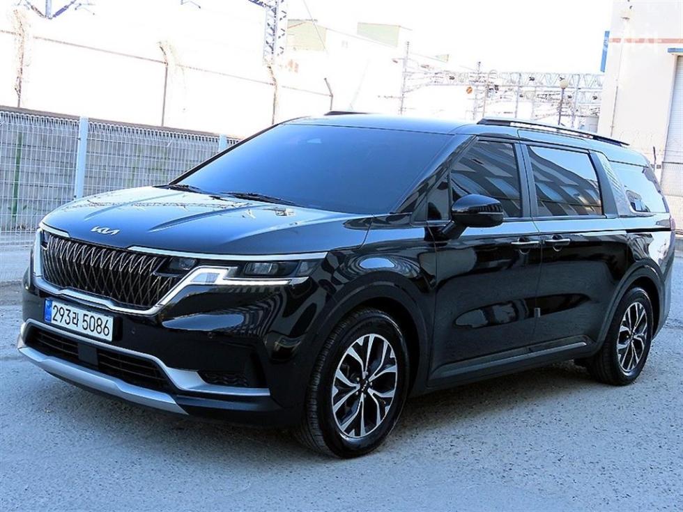 Kia 카니발 4세대 D2.2 9인승 프레스티지 - фото 1