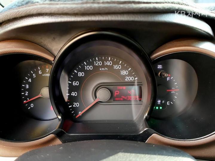 Kia Ray 1.0 Bi-Fuel Prestige 7