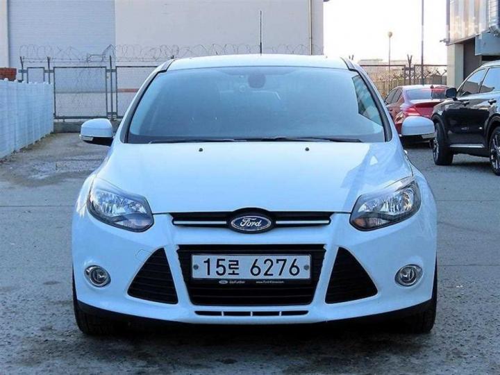 Ford Focus Sedan Diesel Trend 11 year ~