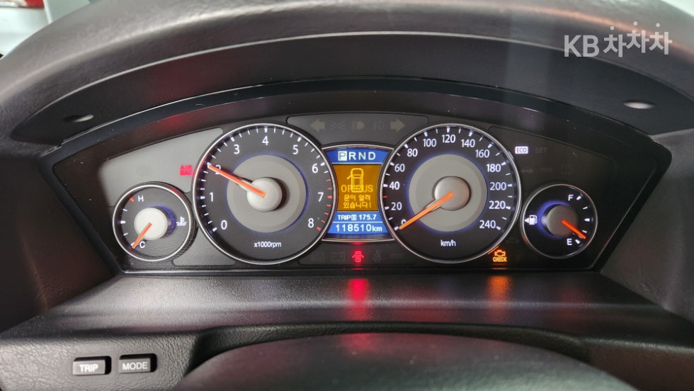 2010 - kia opirus
