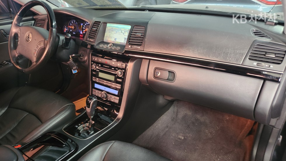 2010 - kia opirus