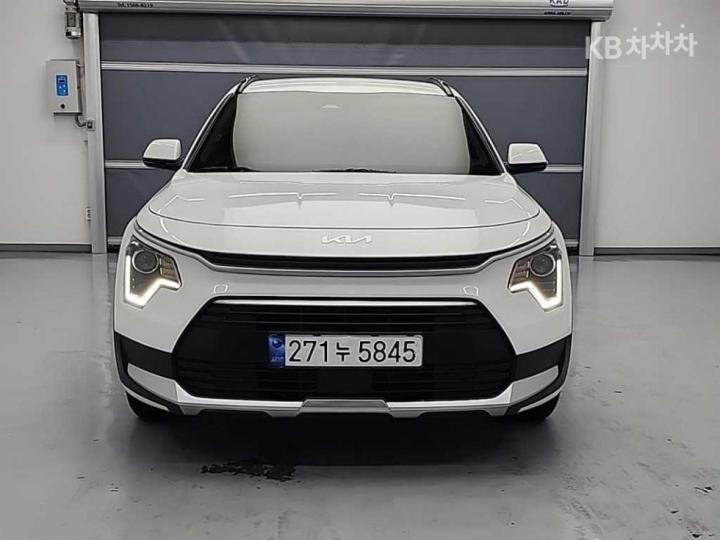 Kia Niro The 1.6 HEV Prestige — фото 2