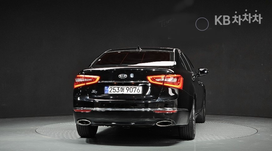 2015 - kia k7
