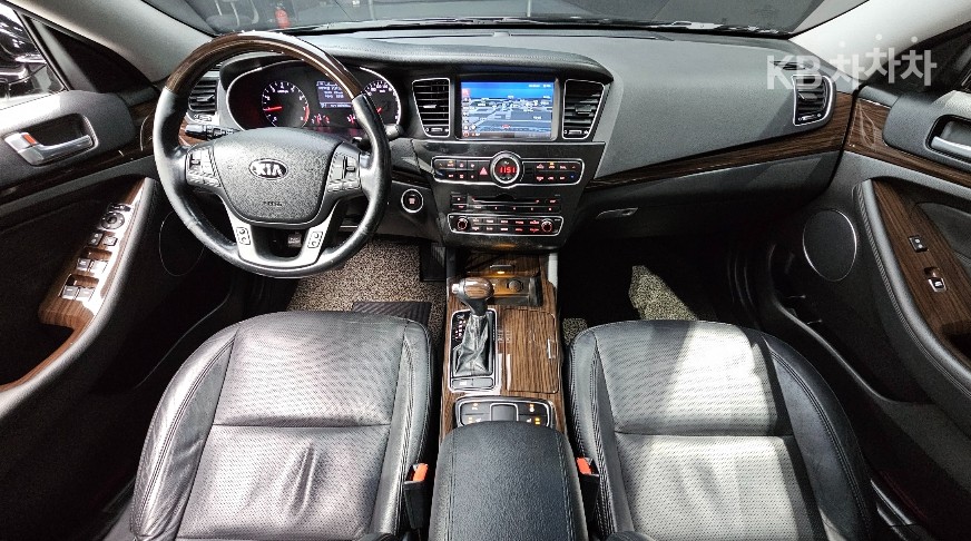 2015 - kia k7