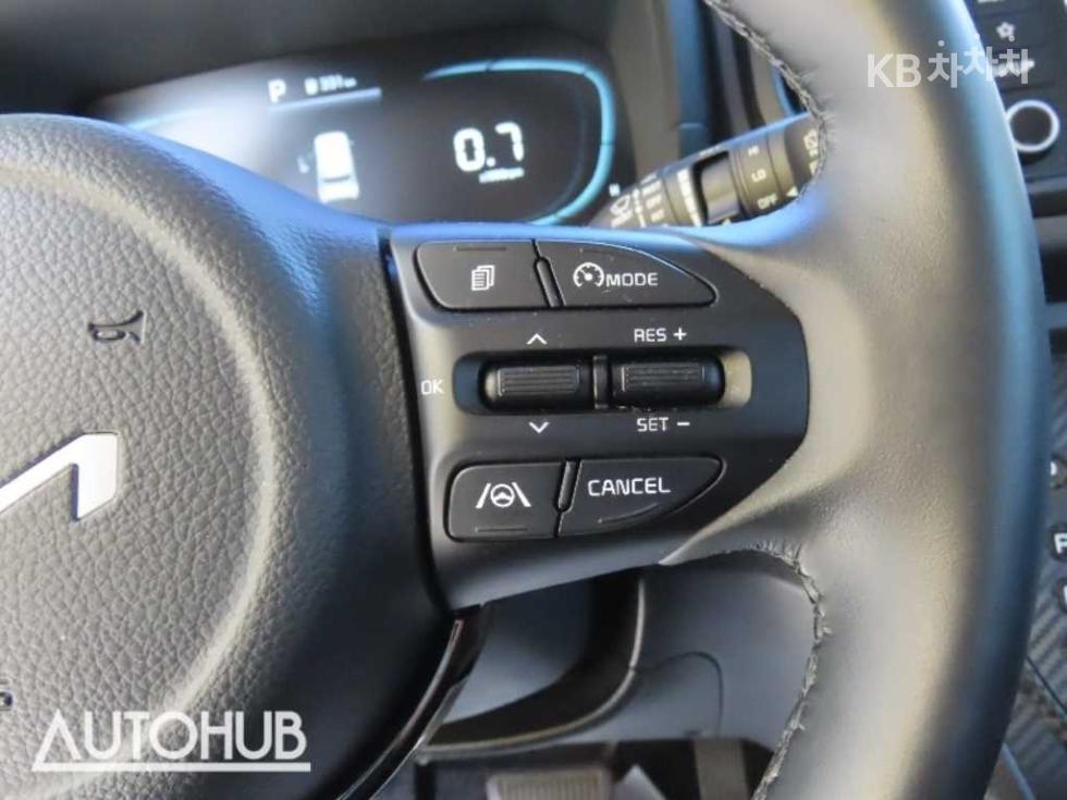2023 - kia kia