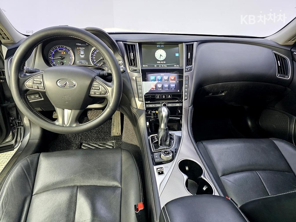2014 - infiniti q50