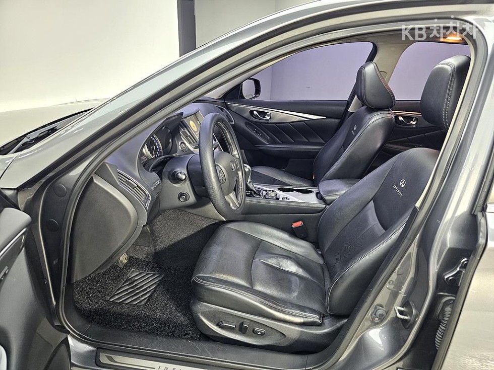2014 - infiniti q50
