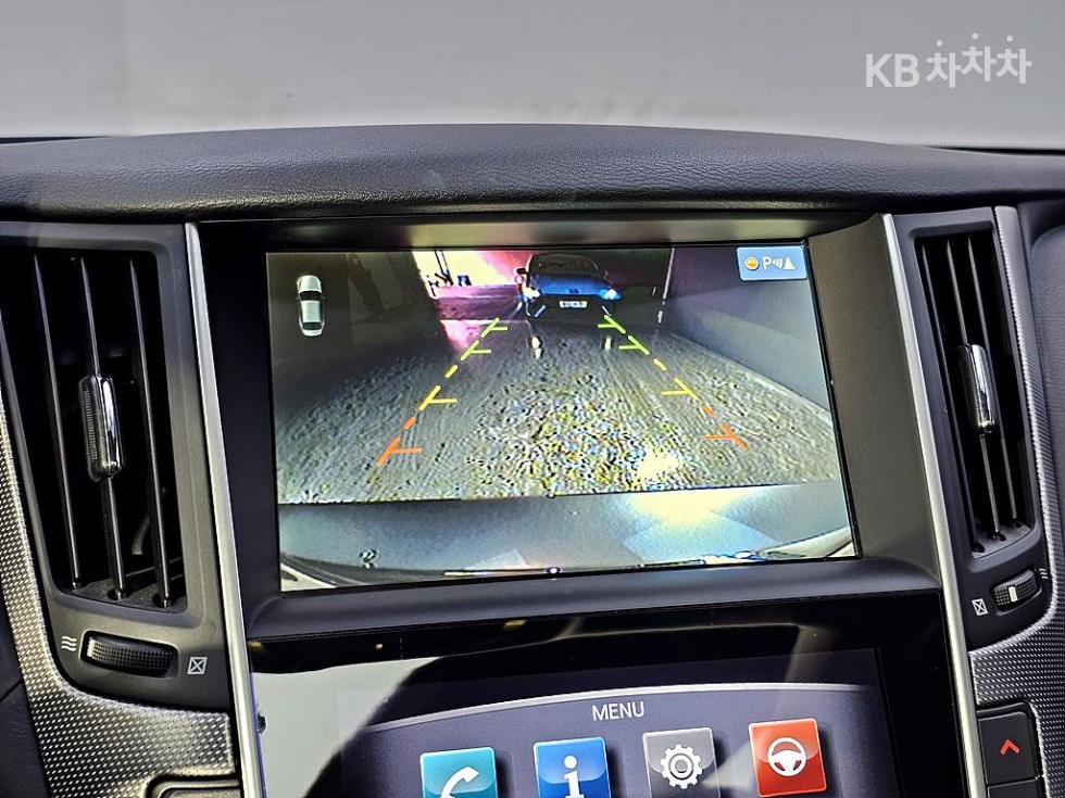2014 - infiniti q50