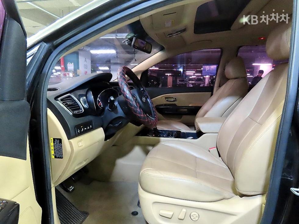 2016 - kia carnival