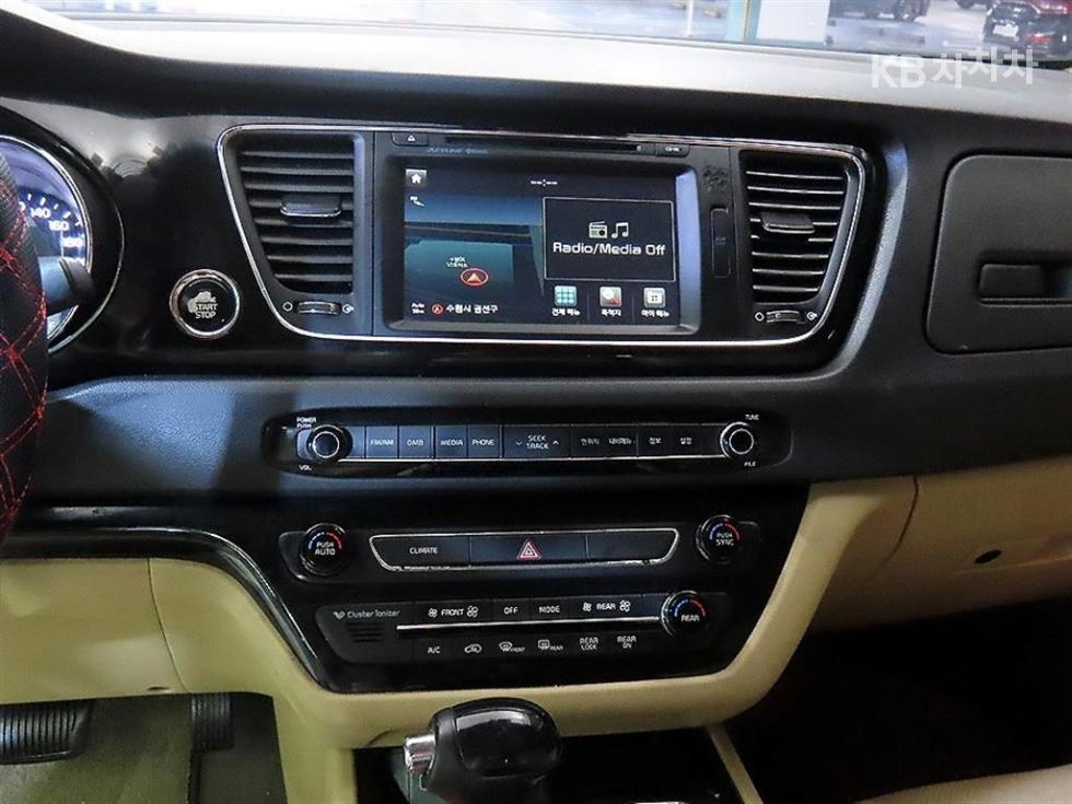 2016 - kia carnival