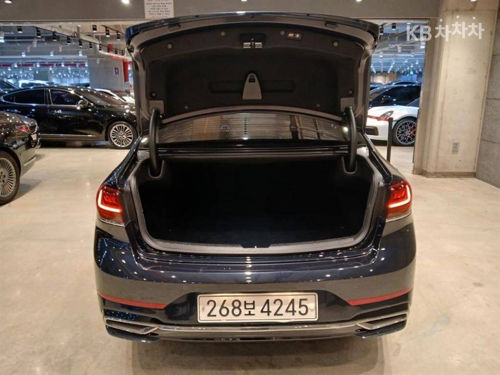 2020 - kia k7