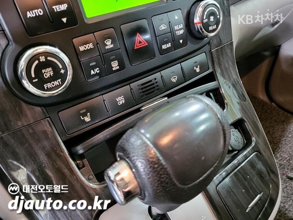 2014 - kia carnival