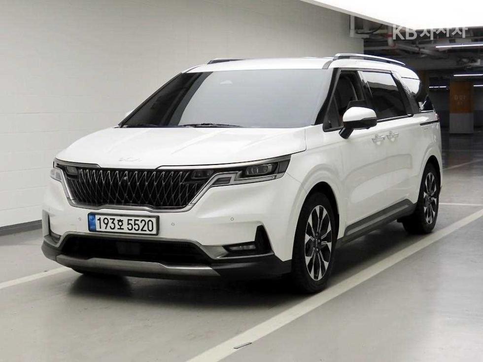 Kia 카니발 4세대 D2.2 9인승 노블레스 - фото 1