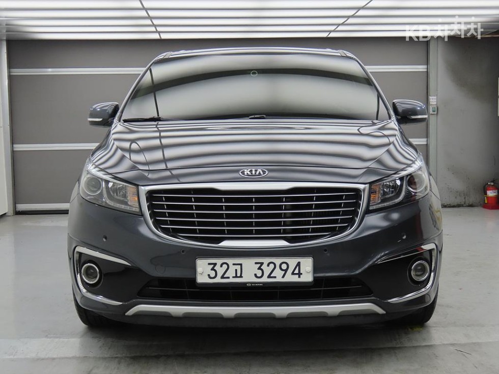 2016 - kia carnival