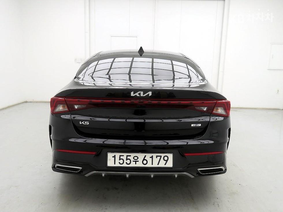 2023 - kia k5
