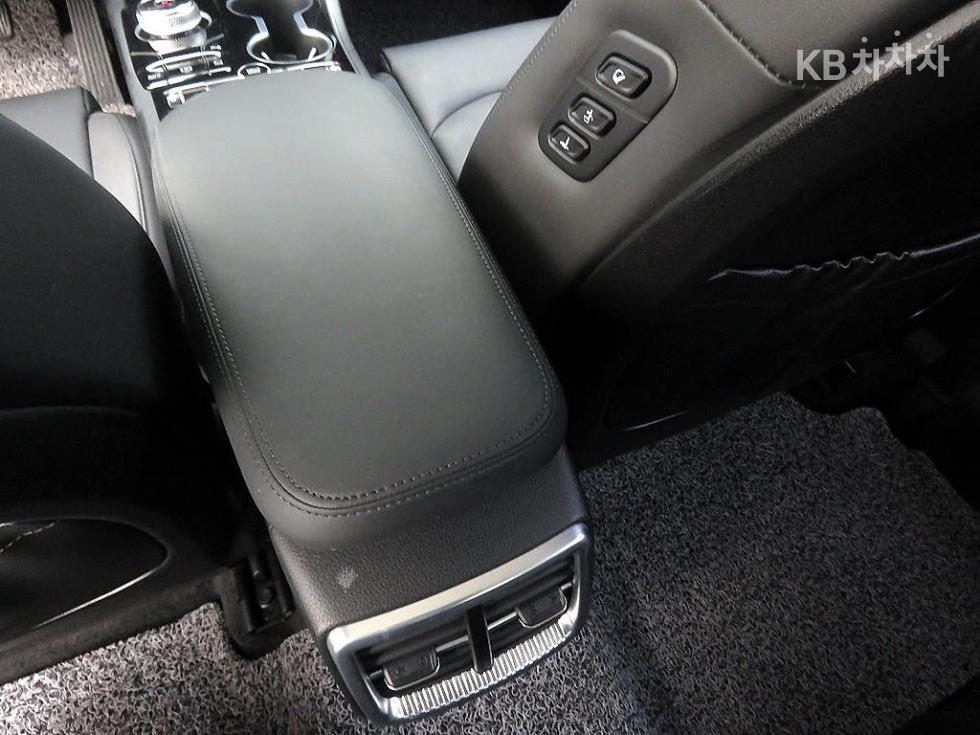 2023 - kia k5