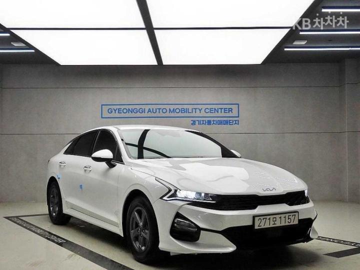 Kia K5 2.0 LPI 렌터카 — foto 1