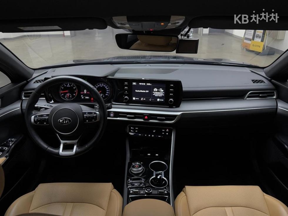 2020 - kia k5