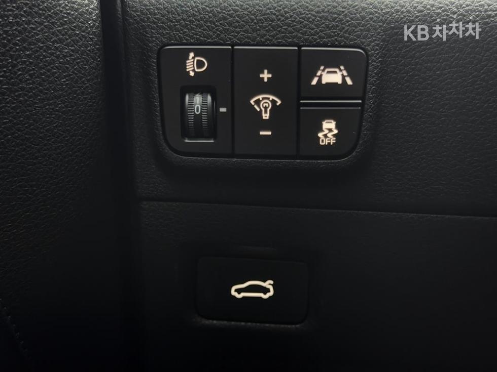 2020 - kia k5