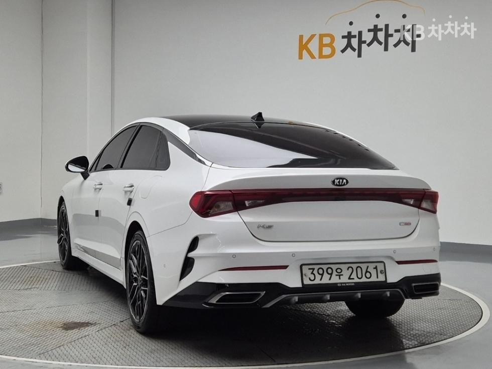2020 - kia k5