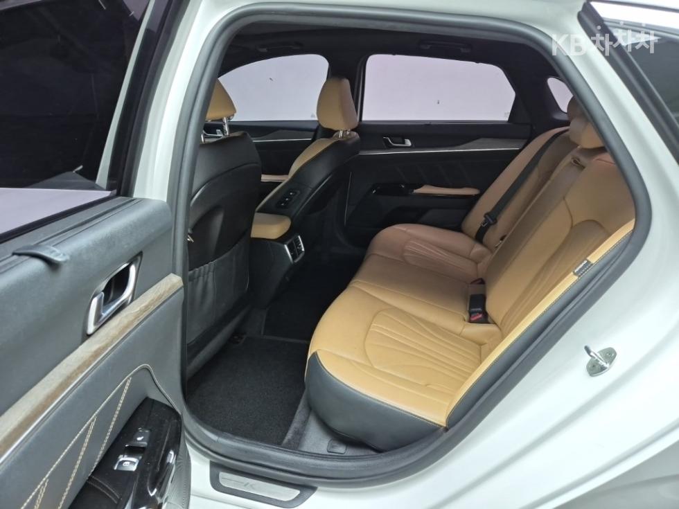 2020 - kia k5