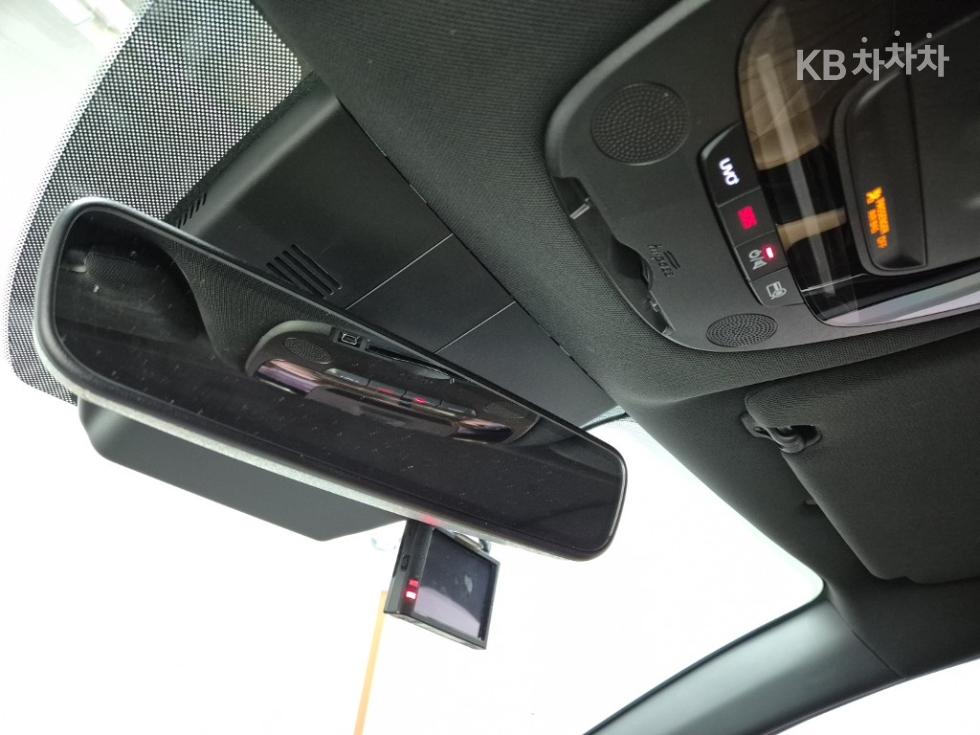 2020 - kia k5