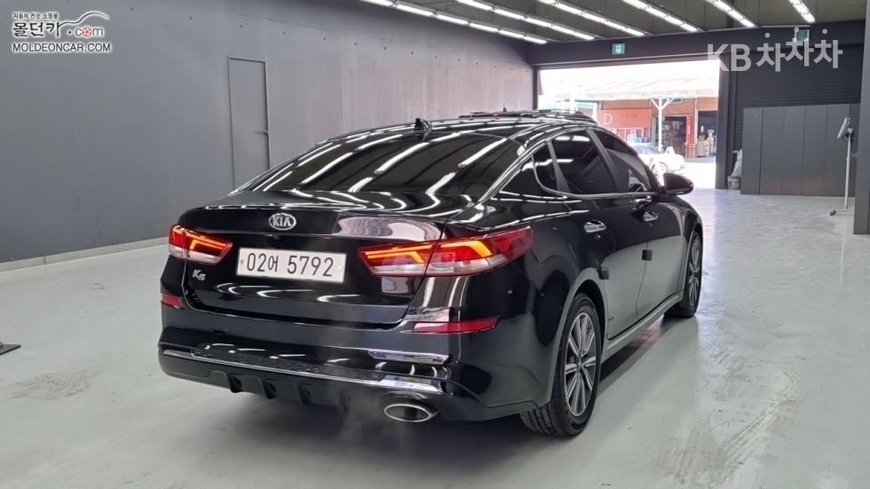 2019 - kia k5