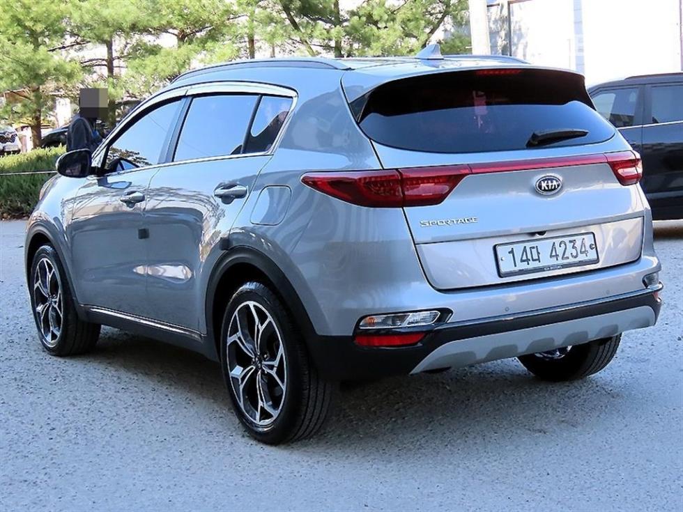 2019 - kia sportage