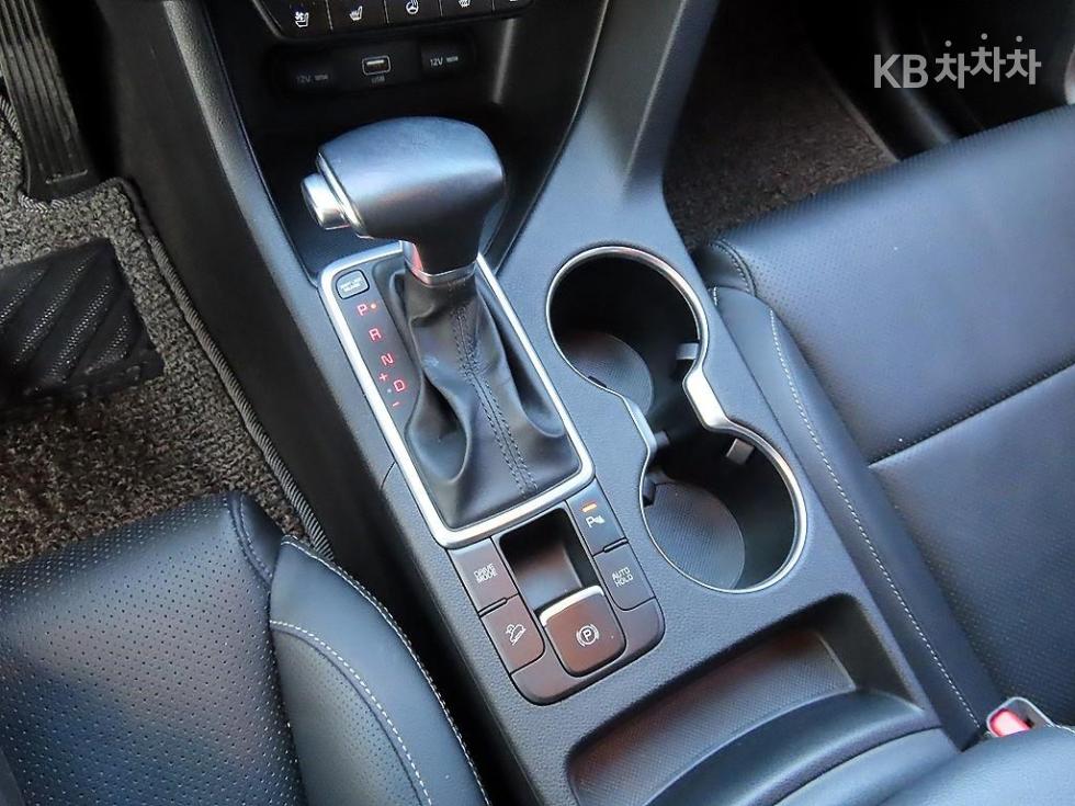 2019 - kia sportage