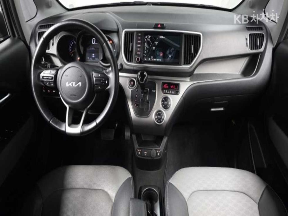 2022 - kia ray