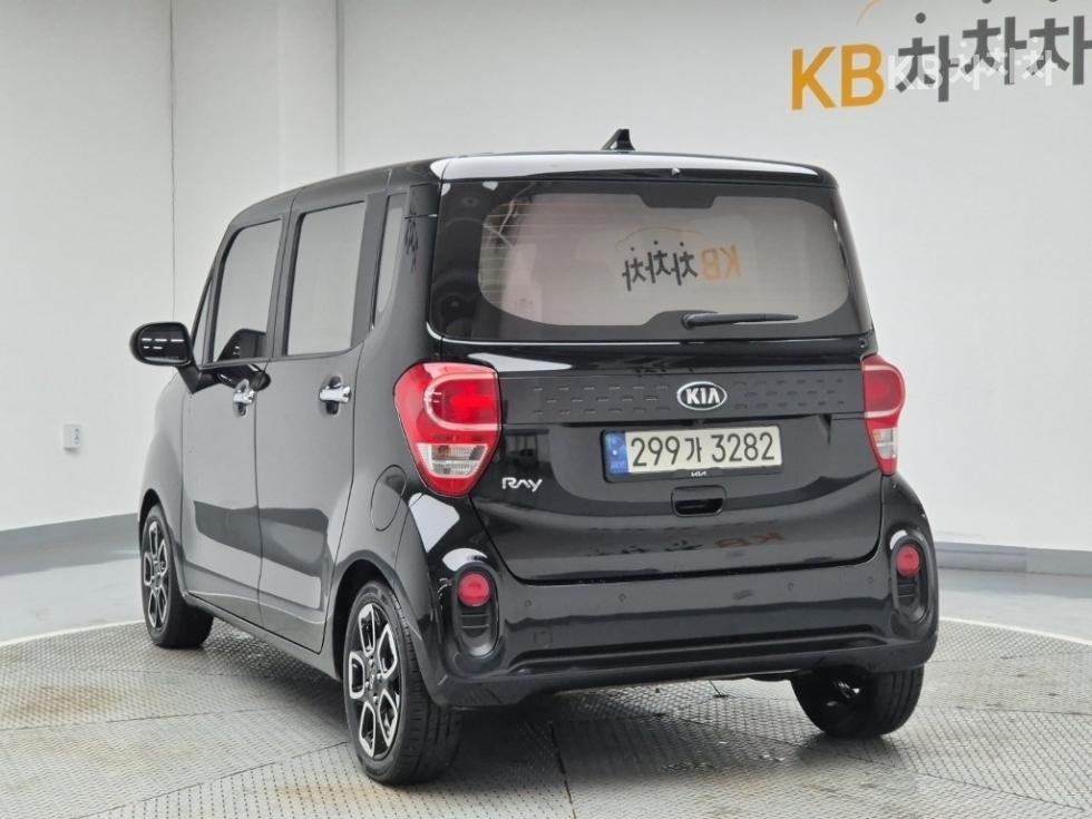 2021 - kia ray
