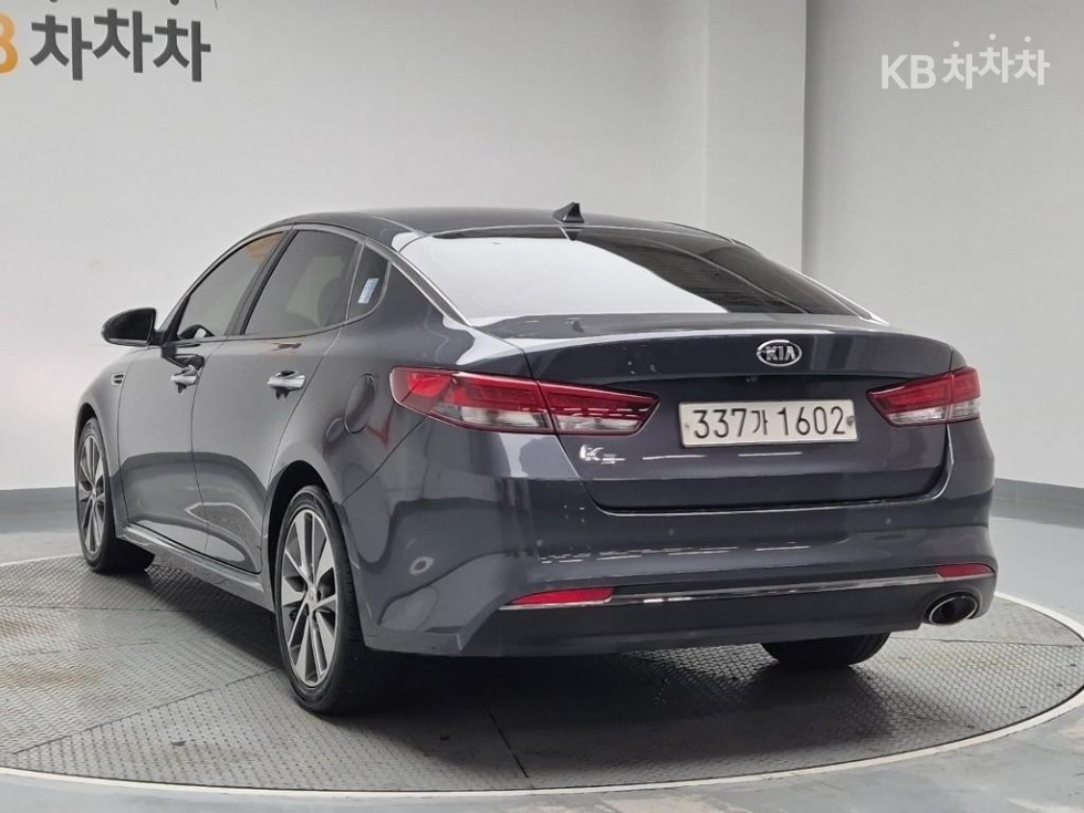 2016 - kia k5
